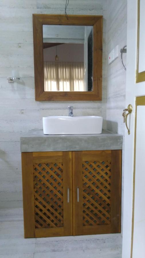 Serenity Villa 阿努拉德普勒 外观 照片